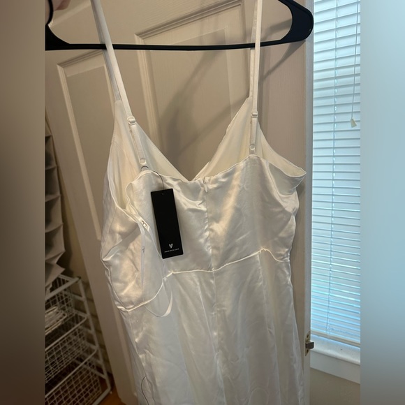 Lulus Romantic Expectations Ivory Satin Wide-Leg Jumpsuit- Size M - Picture 3 of 6